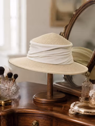 White Mesh Hollow Out Flat Top Hat Women Summer Sun Hat Breathable Beach Vacation Straw Hat Travel Cap