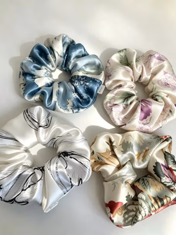 19 Momme mulberry silk printed scrunchie / 100% natural handmade silk scrunchie / healthy hair