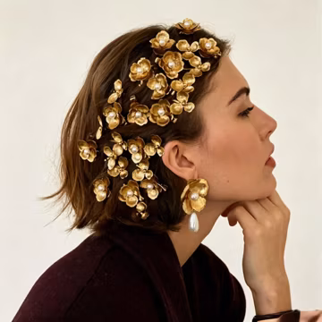 Vintage Gold Flower Hair Clip with Pearl Center for Elegant Bridal and Daily Wear