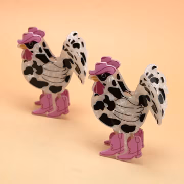 Cute cartoon rooster-shaped clip-on hair accessory, perfect for updo hairstyles