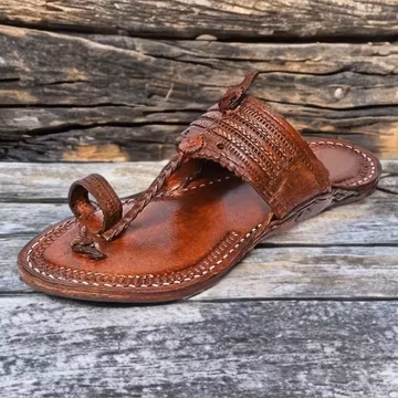 Indian Leather Shoes For Mens Kolhapuri Slipper Gift For Him Men Slip On Punjabi Men Jutti Men Shoes Handcrafted brown Daily Wear Footwear