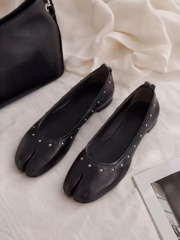 Black Split Toe Ballet Flats for Women, Leather Tabi Shoes, Studded Flat Shoes, Bridal Engagement Flats, Soft Rubber Sole Shoes, Wide Size