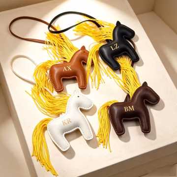 Personalized Horse Bag Charm, Custom Engraved Initial Leather Horse Ornament, Handbag Accessory, Purse Charm, Keychain Gift for Horse Lovers