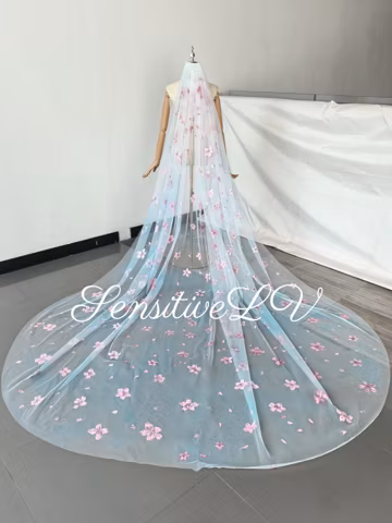 Hand-Painted Wedding Veil with Pink Flower Design, Fairy Blue Tulle Veil, Custom Botanical Bridal Veil,Hand Painted Tulle