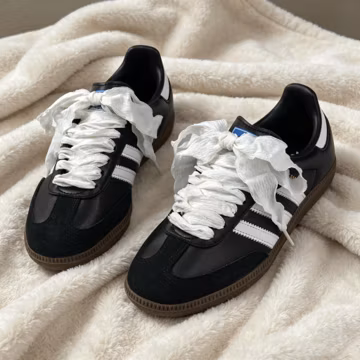 White Ruffled Silk Ribbon Shoelaces, Satin Chiffon Bow Laces, Aesthetic Trainers Accessories, Cute Sneaker Laces, Fashionable Shoe Ribbons
