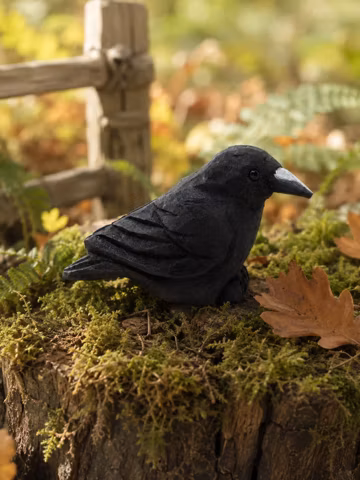 Hand Carved Raven Figurine, Black Wooden Crow Sculpture, Gothic Bird Decor, Handmade Animal Statue, Nature Lover Gift, Rustic Decoration