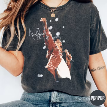 Vintage Michael Jackson T-Shirt, Retro Pop Singer Graphic Tee, King Of Pop Concert Merch, 80s Music Fan Apparel MJ Signature Shirt