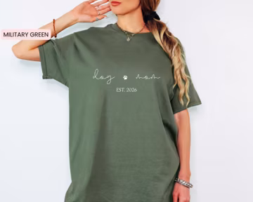 Custom Dog Mom Shirt, Minimalist Fine Line Art Tee (EST. 2026)