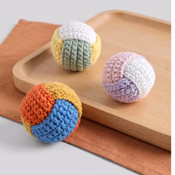 Handmade Jingle Ball Cat Toy, Pastel Crochet Kitten Ball, Soft Indoor Cat Gift, Cat Mom Gift, Pet Play Ball
