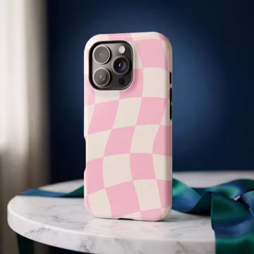 Pink Wavy Checker Phone Case | Magnetic Impact-Resistant Case