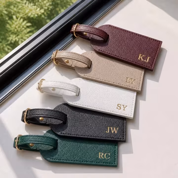Personalized Pebbled Leather Luggage Tag, Hand Stamped Custom Suitcase Tag, Bridesmaid Gift & Wedding Favor Travel Accessory