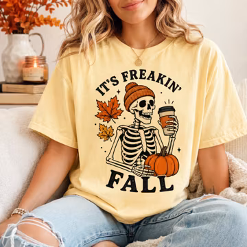 It’s Freakin’ Fall Shirt | Skeleton Pumpkin Coffee Tee | Comfort Colors Butter Graphic Tee | Cute Halloween Fall Shirt | Autumn Sweatshirt G