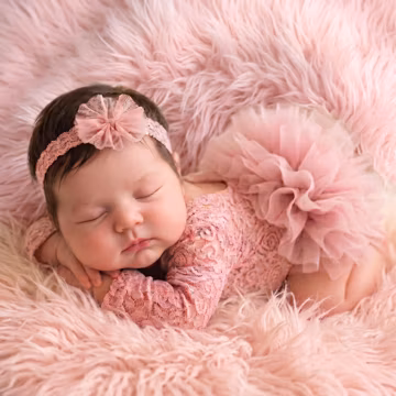 Newborn Lace Romper Set with Headband – Baby Girl Photography Prop Outfit for First Photos, Milestone & Baby Shower Gift