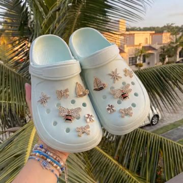 Rhinestone Bee Clog Charms, Crystal Sailboat Dragonfly Shoe Charm Set, Gold Bling Shoe Jewelry, Luxury Preppy Style, Bee Lover Gift