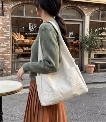Spring Summer Large Capacity Casual Underarm Bag Women Minimalist Designer Tote Bag College Student Shoulder Bag Daily Commute Handbag