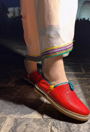 Handmade Moroccan Amazigh Leather slippers, Sizes EU 36-44