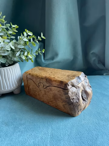 Vintage Richard Rothbard Burl Wood Puzzle Box: Live Edge Jewelry Trinket Box