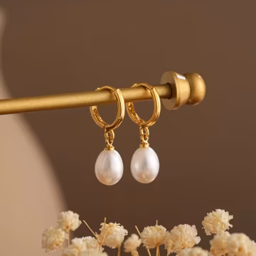 Freshwater Pearl Hoop Earrings,Pearl Gold Huggie Hoops,Gold Pearl Hoops Earring,Pearl Drop Earrings, Bridal Jewelry, Bridesmaid Gift for Her