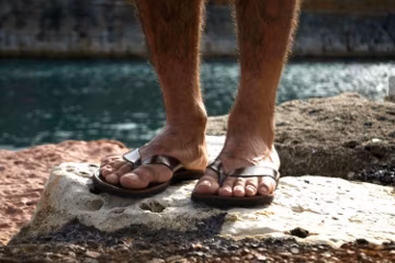 Mens Leather Flip Flops, Dark Brown Mens Sandals