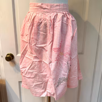 Vintage 1970s Pink Gingham Checked Handmade Half Apron with Embroidered Flower Needlepoint/Shabby Cottage Girly Chic