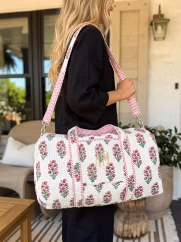 Embroidered Quilted Tote Bag, Monogrammed Duffle Bag Floral, Bridesmaid Gift, Bridal Party Bag, Overnight Bag with Zipper