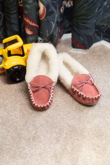 Womens Lambswool Moccasin Slippers, Pink Suede, UK Made