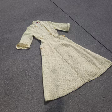 Vintage Norman Quilted Robe Yellow Floral Wrap Dressing Gown Pockets MCM 1940s