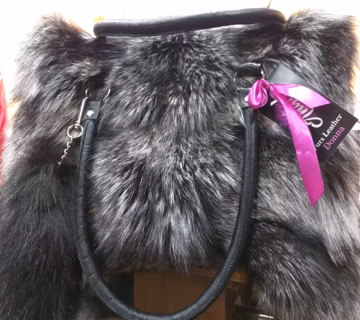 New!Natural,Real SILVER FOX Fur Bag!